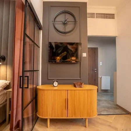 Luxury Touch By Ecru Wwa Warszawa
