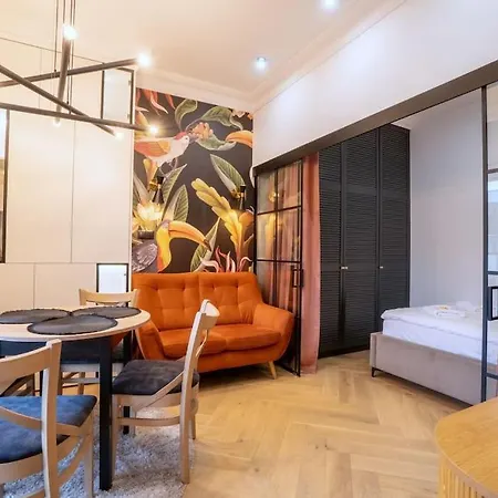 Luxury Touch By Ecru Wwa Warszawa